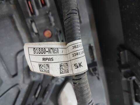 Foto 3ª: Paragolpes Trasero Hyundai Tucson TECNO MILD-HYBRID 2WD