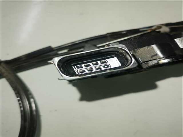 Foto 3ª: Cerradura Puerta Trasera Izquierda Fiat Qubo ACTIVE 1.3 16V JTD CAT 75CV (2007)