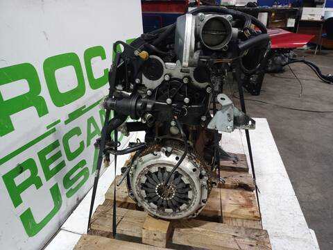 Foto 2ª: Motor Completo Renault Megane CONFORT AUTHENTIQUE COUPE 112CV 82KW II COUPE/CABRIO [K4M] (2007)