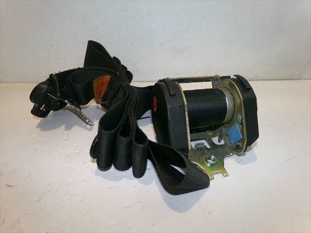 Cinturón Delantero Izquierdo Ford Focus 1.8 TDCI 1998-2004