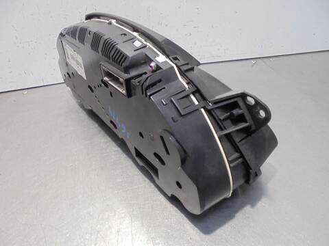Foto 2ª: Cuadro de Instrumentos Audi A4 BASICO AVANT 143CV 105KW [CAG] (2008)
