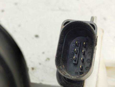 Foto 2ª: Cerradura Puerta Delantera Izquierda Seat Ibiza 1.6 TDI 105CV 77KW [CAY] (2010)