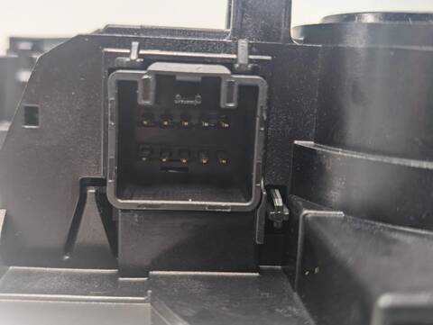 Foto 3ª: Mando Luces Ford Fiesta TREND 101CV 74KW (2012)