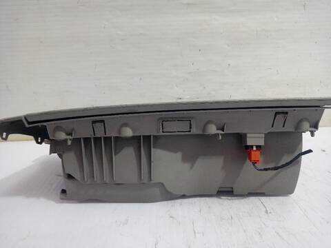 Foto 2ª: Guantera Volkswagen Transporter T6 CARAVELLE TRENDLINE [CXHB] (2019)