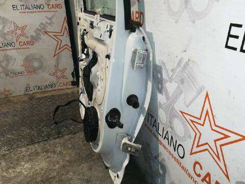 Foto 4ª: Puerta Trasera Izquierda Citroen C4 SEDUCTION 112CV 82KW [9HR] (2012)