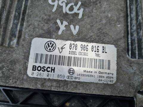 Foto 2ª: Centralita Motor ECU Volkswagen Multivan D T5 BUS ATLANTIS [AXD] (2024)