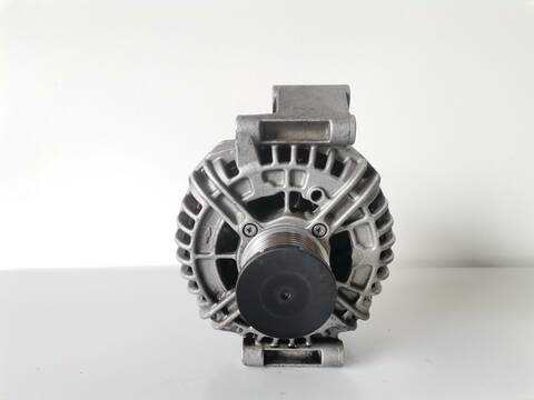 Alternador Mercedes Clase S 220 400 CDI 220.028) 260CV