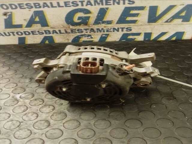 Foto 2ª: Alternador Toyota Yaris 1.400 16V 100CV/74KW [1NR] (2009)