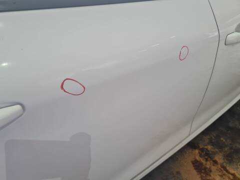 Foto 2ª: Puerta Trasera Derecha Peugeot 208 ACCESS 68CV 50KW [8H01] (2012)