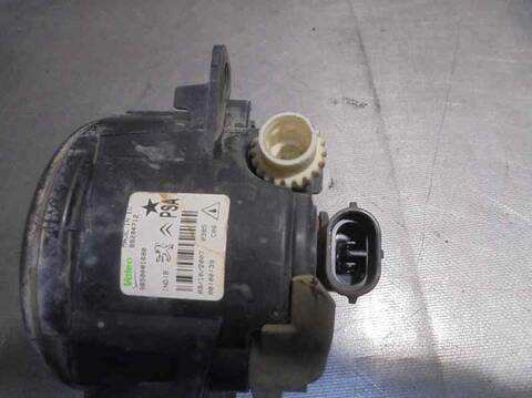 Foto 2ª: Faro Antiniebla Delantero Derecho Citroen C4 COLLECTION COUPE 90CV 66KW [9HX] (2007)