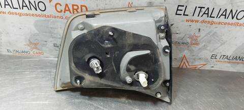 Foto 3ª: Piloto Portón Derecho Lexus RX 400H 211CV 155KW [3MZ-FE] (2005)