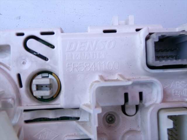 Foto 3ª: Mando Calefacción A. A. Renault Captur 1.5 DCI 2013-2017 [K9KB6] (2015)