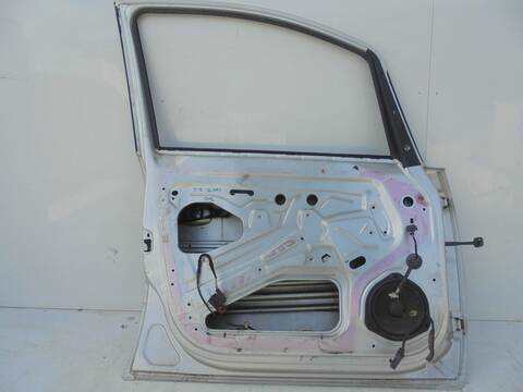Foto 2ª: Puerta Delantera Izquierda Opel Zafira COSMO 120CV 88KW [Z19DT] (2006)