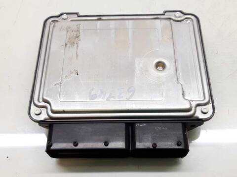 Foto 3ª: Centralita Motor ECU Seat Leon COMFORT LIMITED 140CV 103KW [BKD] (2006)