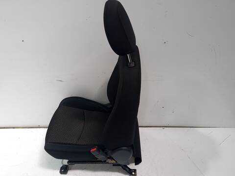 Foto 3ª: Asiento Delantero Izquierdo Mitsubishi ASX MOTION 4WD 116CV 85KW [4N13] (2014)