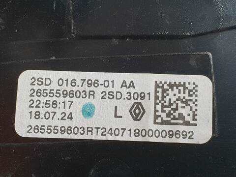 Foto 2ª: Piloto Trasero Izquierdo Renault Clio SIN DEFINIR