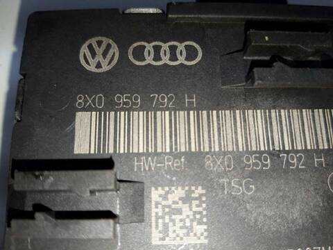 Foto 3ª: Centralita Cierre Centralizado Skoda Superb 2.0 TDI AMBITION 140CV 103KW 3T4) [CFFB] (2013)