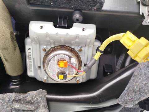 Foto 3ª: Kit Airbag Mitsubishi Outlander 2.0 DI-D INTENSE 140CV 103KW [BSY] (2009)