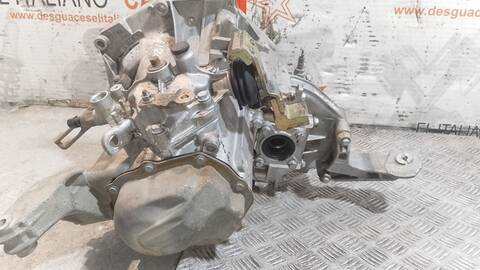 Foto 2ª: Caja Cambios Fiat Punto 55 S 54CV 40KW [176B2000] (2006)