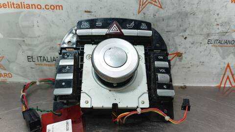 Foto 1ª: Mando Multifuncion Mercedes Clase S 220 500 221.071) BERLINA 388CV 285KW [M273961] (2006)