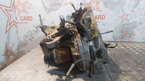 Foto 4ª: Caja Cambios Dacia Duster ACCESS 115CV 84KW [H4M D7] (2019)