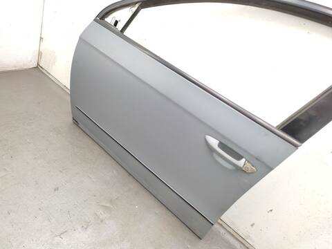 Foto 2ª: Puerta Delantera Izquierda Volkswagen Passat 2.0 BLUETDI 143CV 105KW [BKP] (2007)