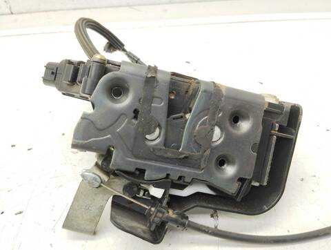 Foto 4ª: Cerradura Puerta Trasera Derecha Ford Focus AMBIENTE D) BERLINA 109CV 80KW [G8DA] (2005)