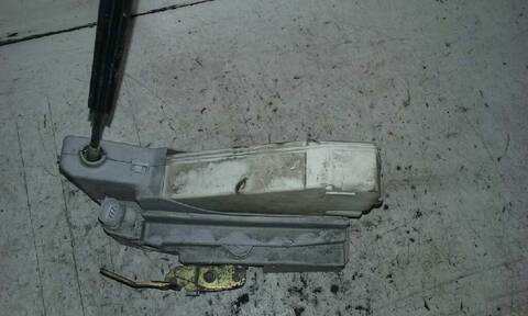 Foto 2ª: Cerradura Puerta Delantera Derecha Volkswagen Sharan 1.9 TDI 90CV 66KW [1Z] (1996)