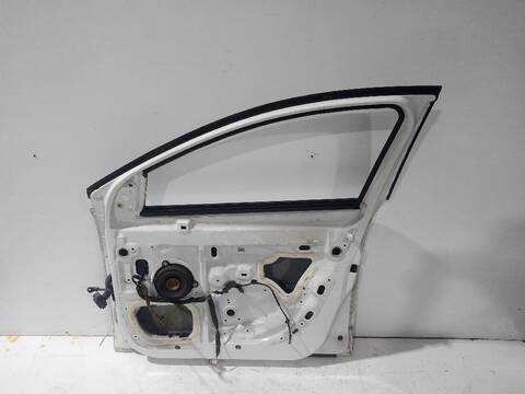 Foto 3ª: Puerta Delantera Derecha Renault Megane DYNAMIQUE 116CV (2008)