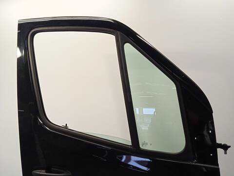 Foto 3ª: Puerta Delantera Derecha Mercedes Sprinter 419 CDI RWD 907.643 907.645 907.647) 190CV 140KW FURGONETA [654920] (2024)