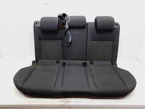 Asientos Traseros Volkswagen Golf 102CV 75KW