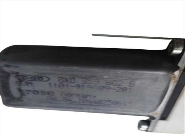 Foto 2ª: Elevalunas Eléctrico Delantero Izquierdo Volkswagen Touareg 3.0 V6 TDI (2010)