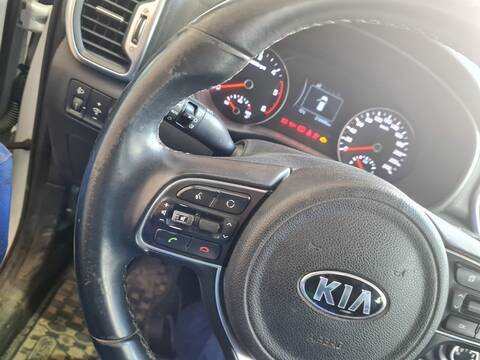 Foto 3ª: Volante Kia Sportage BUSINESS 2WD 116CV 85KW [D4FD] (2017)