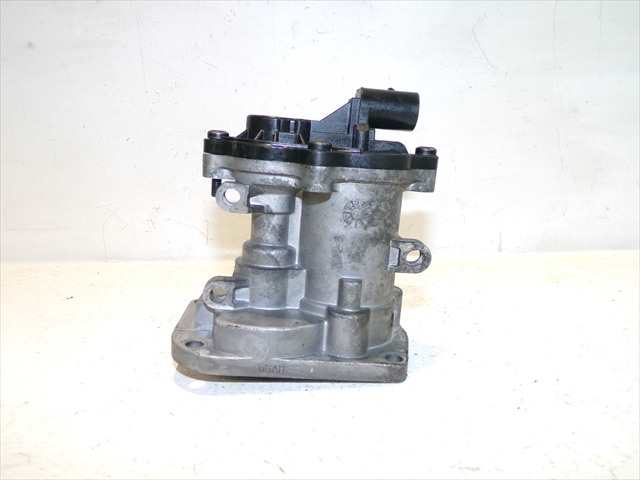 Foto 3ª: Valvula EGR Ford Focus 1.8 TDCI 2008-2011 [KKDA] (2009)
