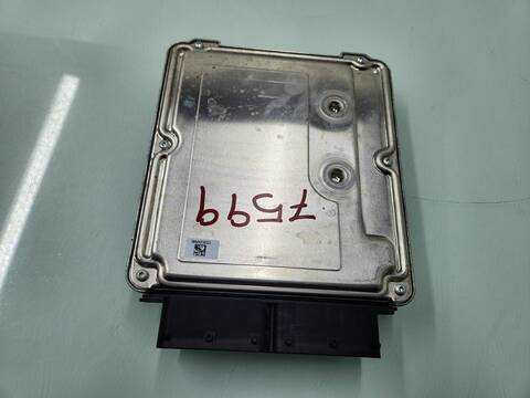 Foto 3ª: Centralita Motor ECU Volkswagen Crafter 35 FURGON BM TN FWD 140CV 103KW [DNAE] (2024)