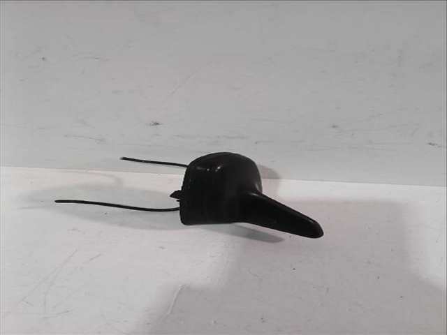 Foto 2ª: Antena Volkswagen T-Roc 1.6 TDI 115CV [DGTE] (2017)