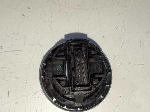 Foto 2ª: Motor de Arranque Bmw Serie 1 114 118D BERLINA 143CV 105KW [N47D20C] (2009)
