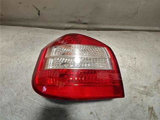 Foto 2ª: Piloto Trasero Izquierdo Opel Zafira 2.0 DTI 16V