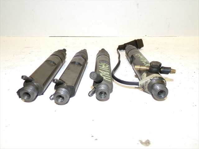 Foto 3ª: Inyectores Audi A6 1.9 TDI 1997-2004 [AFN] (1997)