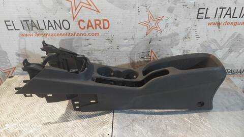 Foto 1ª: Consola Central Ford Transit AMBIENTE 75CV 55KW [UGCB] (2015)