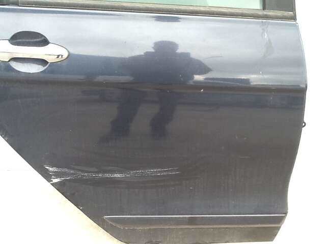 Foto 2ª: Puerta Trasera Derecha Honda Frv 2.0 GI BE) (2007)