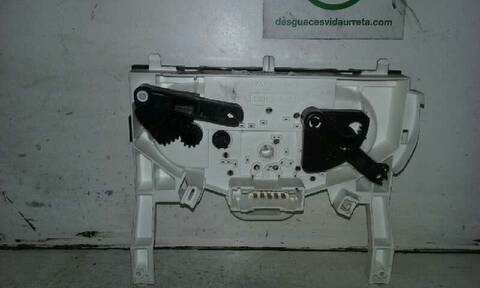 Foto 2ª: Mando Calefacción A. A. Nissan Primastar 1.9 DCI DIESEL CAT 101CV 74KW [F9Q760] (2004)