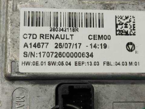 Foto 2ª: Pantalla Multifuncion Renault Kadjar BOSE EDITION 130CV 96KW [R9M414] (2017)