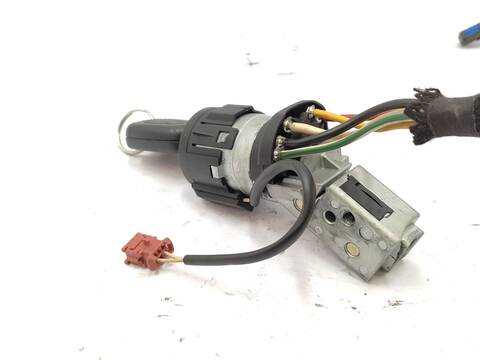 Foto 2ª: Motor de Arranque Peugeot 307 2.0 HDI 90 90CV 66KW [RHY] (2004)