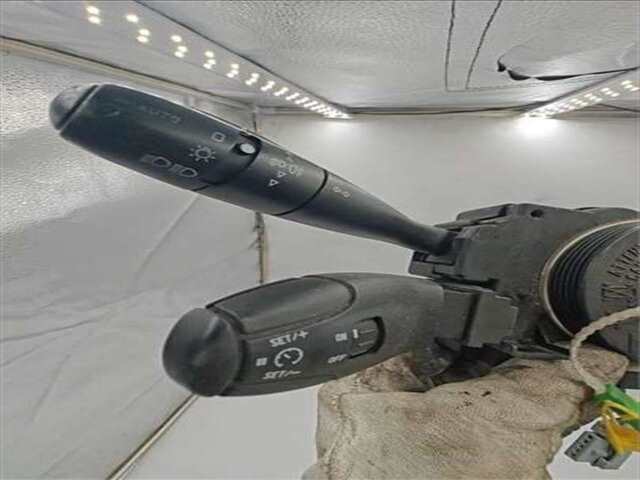 Foto 3ª: Mando Multifuncion Citroen Xsara 2.0 HDI EXCLUSIVE [2.0 LTR. - 66 KW HDI CAT (RHY - DW10TD)] [RHY / DW10TD]