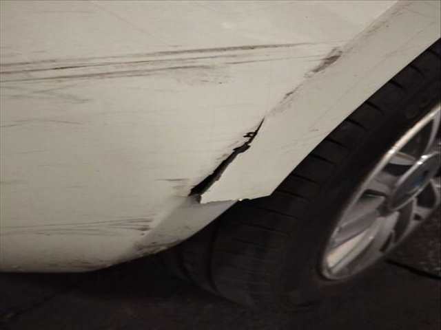 Foto 3ª: Paragolpes Trasero Lancia Y 1.2 CAT 69CV 51KW [169A4000] (2012)