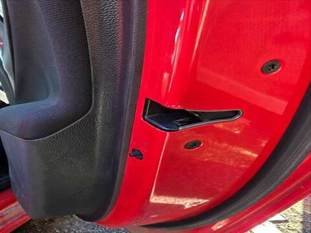Cerradura Puerta Trasera Derecha Opel Astra DYNAMIC 110CV 81KW