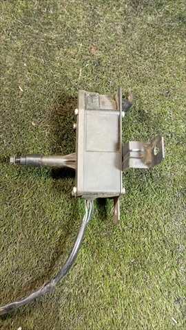 Foto 2ª: Motor Limpia Delantero Nissan Patrol 2.8 TD DAKAR II, 115 CV 3P [RD28T] (1992)