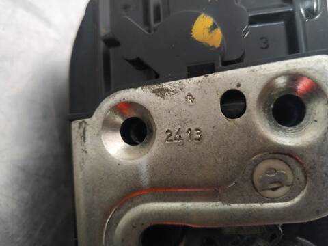 Cerradura Puerta Trasera Derecha Nissan Qashqai TEKNA PREMIUM 131CV 96KW