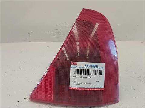 Piloto Trasero Derecho Renault Clio 1.9 D B/CB0E) 64CV 47KW
